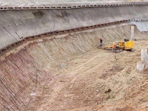 洪湖基坑边坡加固
